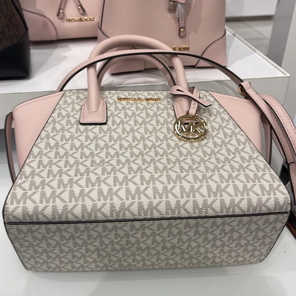 MICHAEL KORS
Avril Small Logo Top-Zip Satchel
Powder Blush Multi 
NWT - Picture 9 of 16